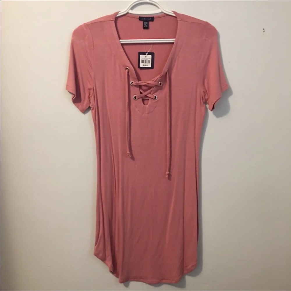 Short sleeve lace up dress